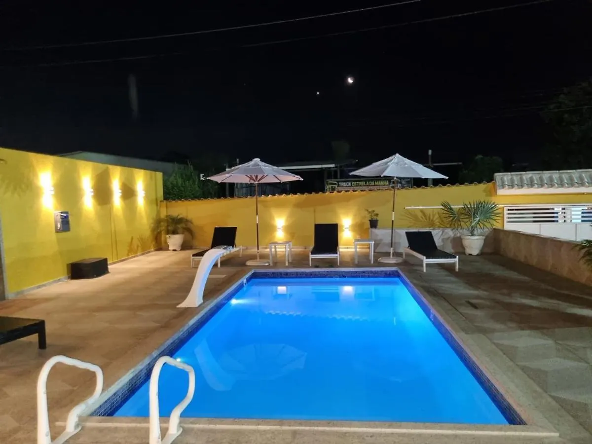 Casa de Férias Casa Amarela - Linda casa familiar com piscina na Reserva do Peró em Cabo Frio Vila